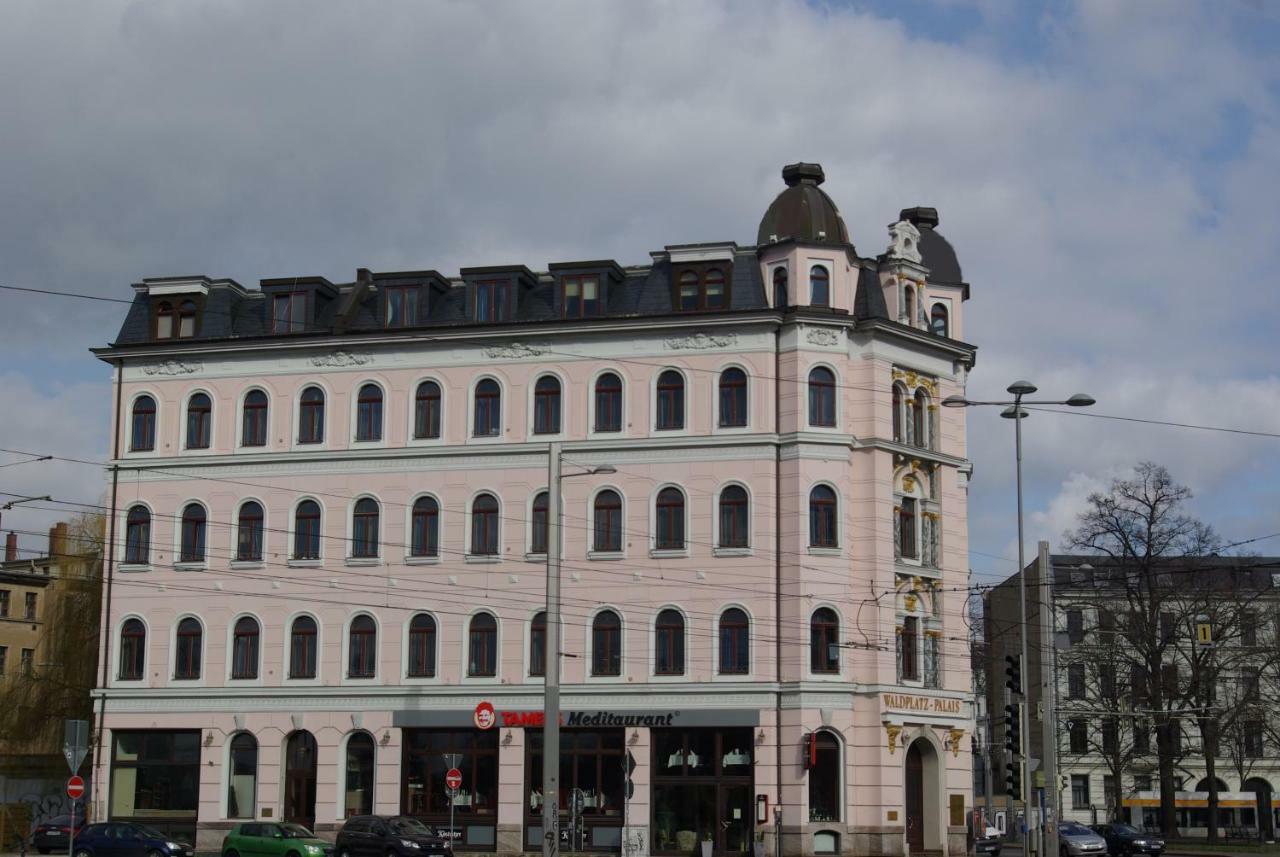 Apartments In Der Jahnallee 20 Waldplatzpalais Lipsia Esterno foto